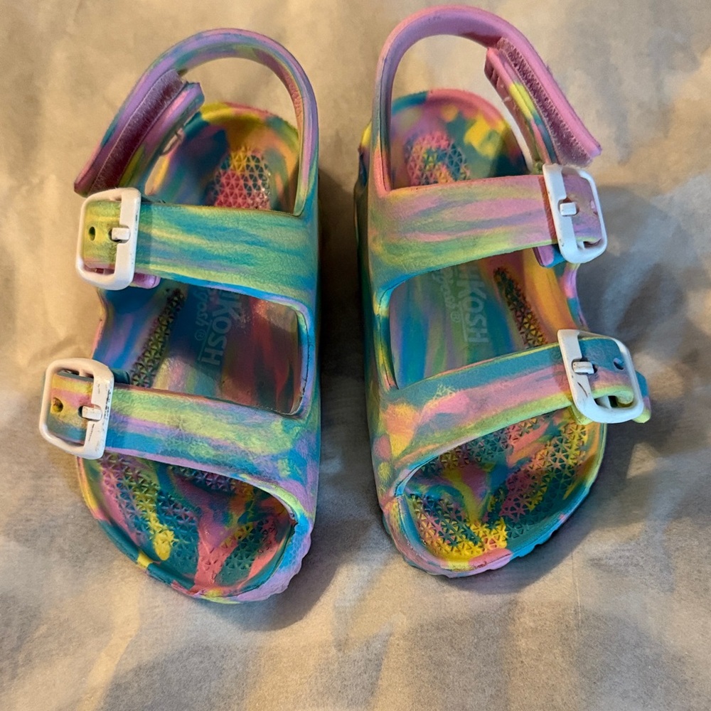 OshKosh B'gosh Multicolor Kids Sandals